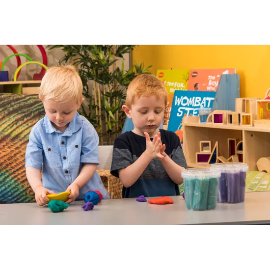 Creatistics Dough - Orange 900g Tub - Modern Teaching Aids NZ