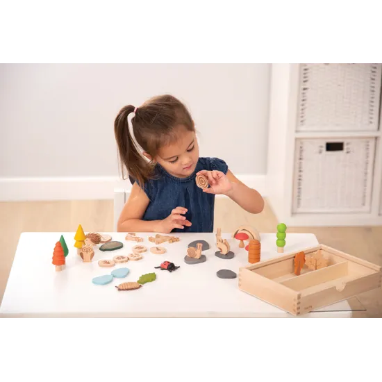 Woodland Trail Set of 37 - Modern Teaching Aids NZ