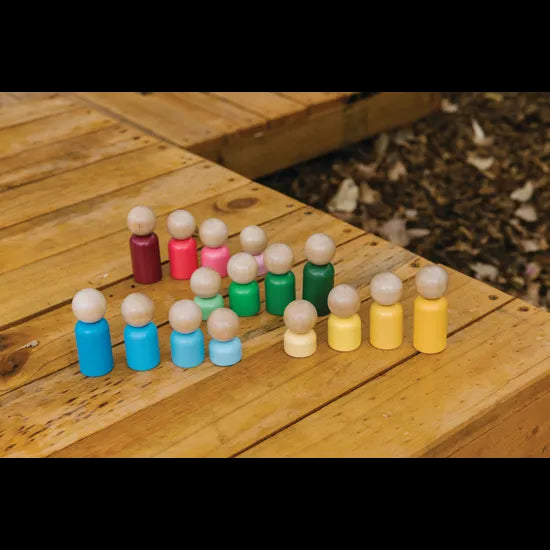 Rainbow Families 16 Pieces - Modern Teaching Aids NZ