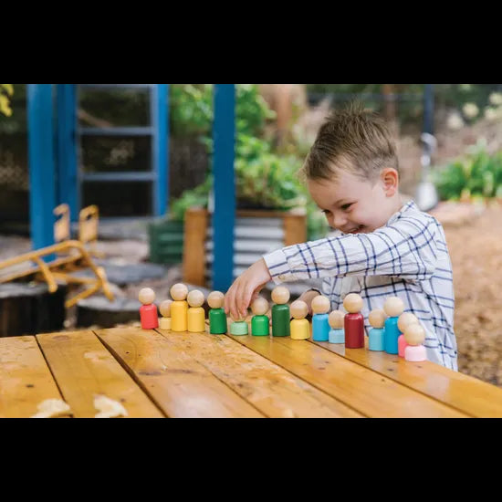 Rainbow Families 16 Pieces - Modern Teaching Aids NZ