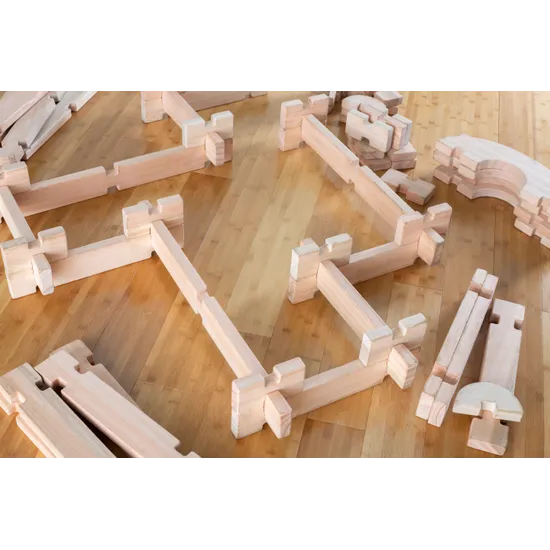 Notch Blocks Outdoor Construction Set - 89 pieces - Modern Teaching Aids NZ