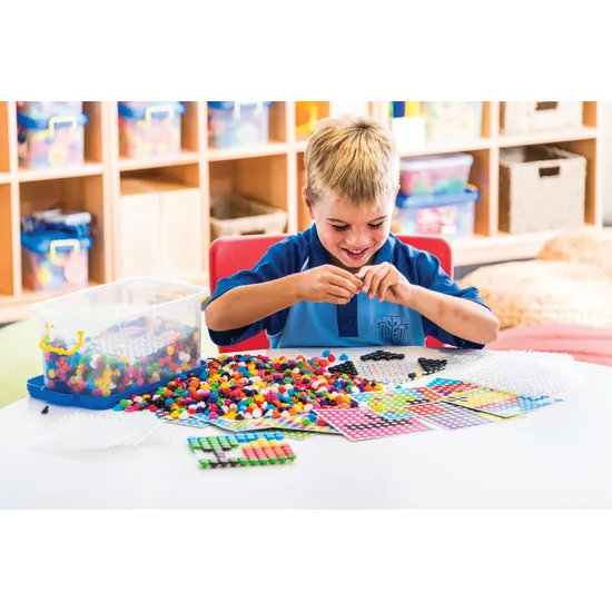 Teachables Round Pegs Set - Includes 20 Boards & Pattern Cards - Modern Teaching Aids NZ