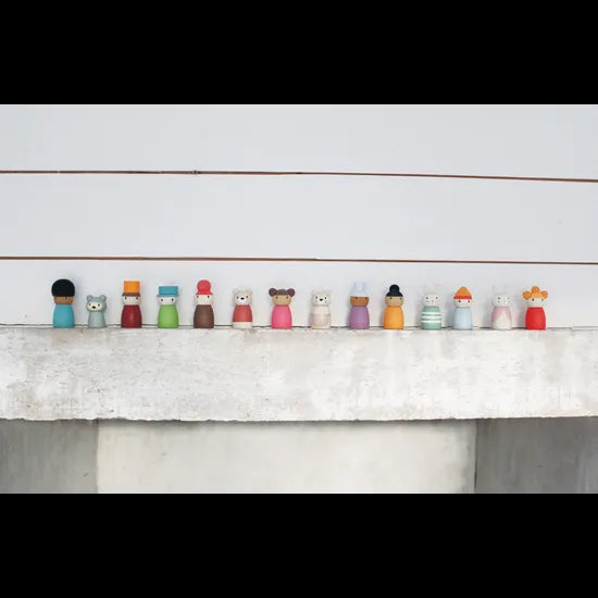 Happy Folk Hotel 9 Pieces - Modern Teaching Aids NZ