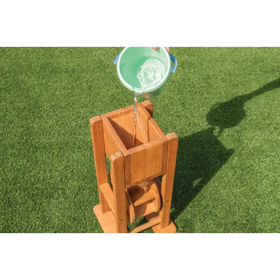 Outdoor Wooden Wheel Stand - Modern Teaching Aids NZ