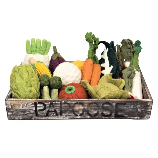 Crated Felt Vegetable Set 20 Pieces