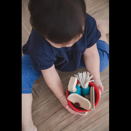 PlanToys - Cleaning Set - Modern Teaching Aids NZ