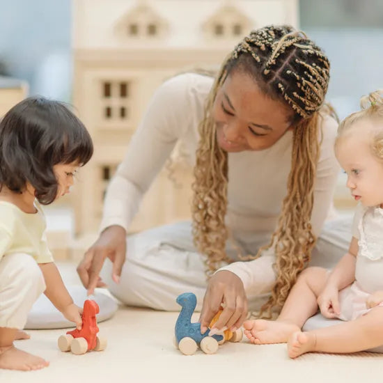 PlanToys Montessori-Inspired Dino Diplo Car