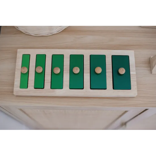 Narrow - Wide Knob Puzzle - Modern Teaching Aids NZ