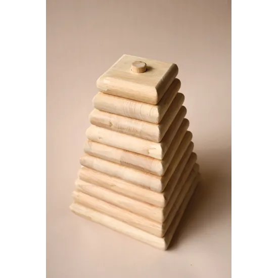 Stacking Pyramid
