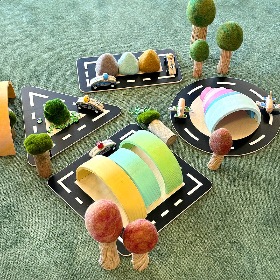 Shape Drive Arounds - 4 [c - Modern Teaching Aids NZ