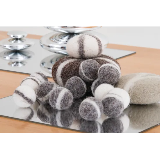 MTA Spaces - Square Table Mirrors - 30 cm - Pack of 4 - Modern Teaching Aids NZ