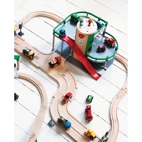 BRIO - Parking Garage 7 Pieces - Modern Teaching Aids NZ
