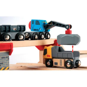BRIO - Rail & Road Loading Set 32 pieces - Modern Teaching Aids NZ