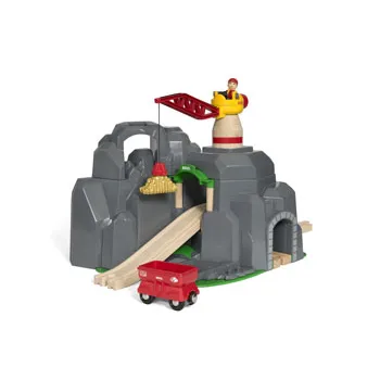 BRIO - Crane and Mountain Tunnel 7 pieces - Modern Teaching Aids NZ