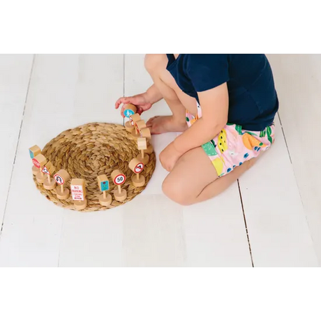 Learning Traffic Signs 14 Pieces - Modern Teaching Aids NZ