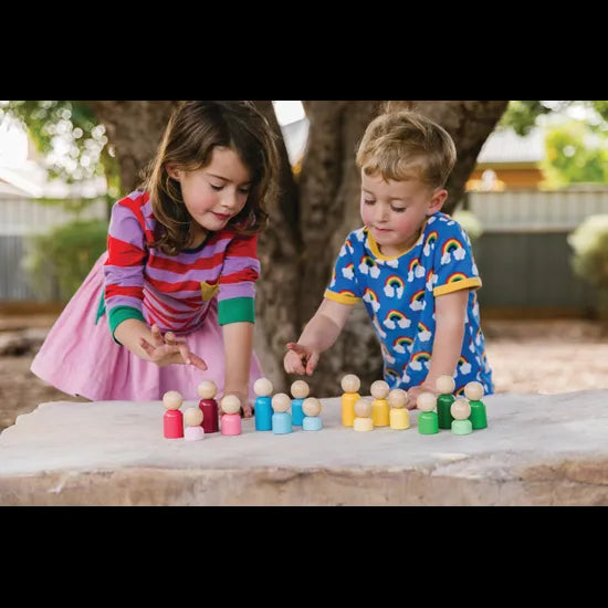 Rainbow Families 16 Pieces - Modern Teaching Aids NZ