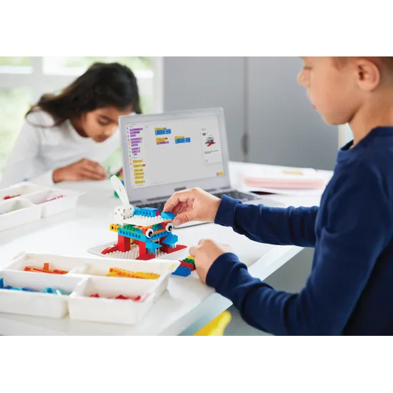 LEGO® Education SPIKE„¢ Essential - Set of 10 & 10-Port Charger - Modern Teaching Aids NZ