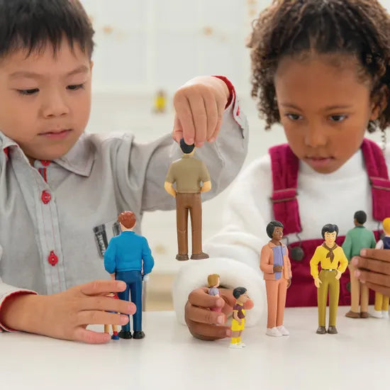 Diverse Families of the World - Modern Teaching Aids NZ