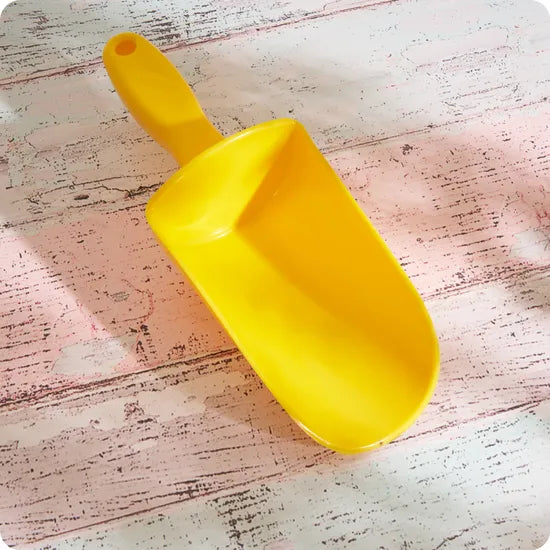 Plastic Scoop 23 cm Assorted Colours