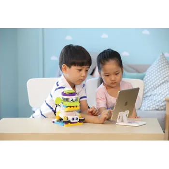 Botzees - Building Blocks Robot - Modern Teaching Aids NZ