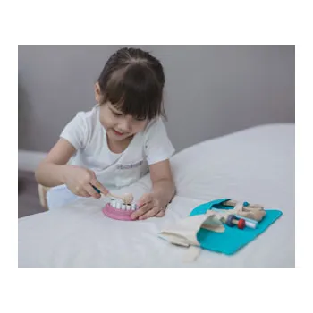 PlanToys - Dentist Set - Modern Teaching Aids NZ