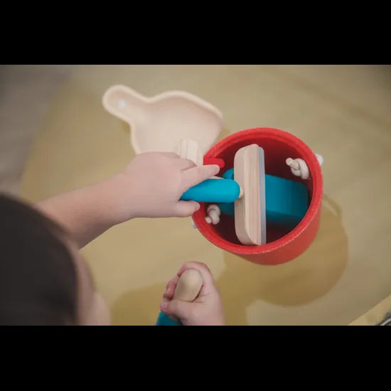 PlanToys - Cleaning Set - Modern Teaching Aids NZ