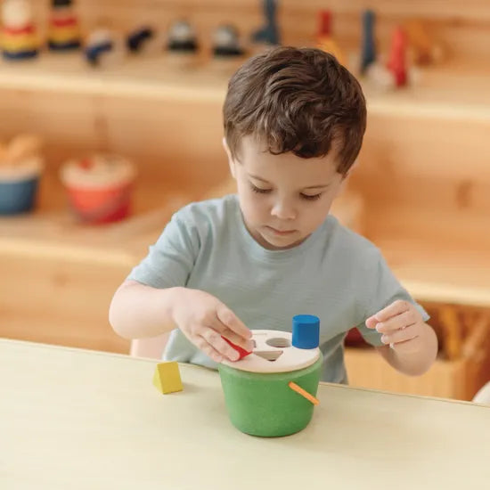 PlanToys Montessori-Inspired Geo Sorting Bucket