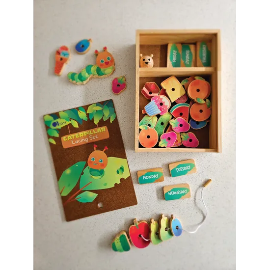 Caterpillar Lacing Set