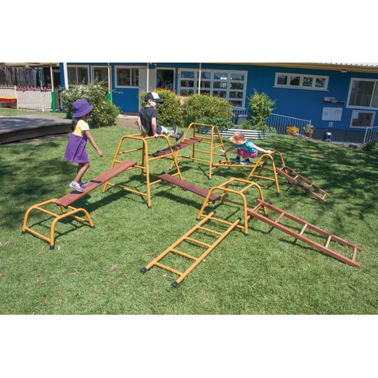 Outback Adventure Playset 12 Pieces