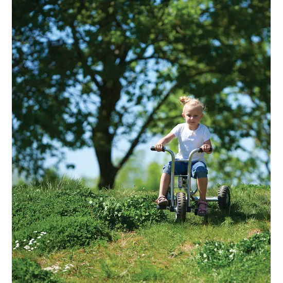 Winther Medium Tricycle - Modern Teaching Aids NZ