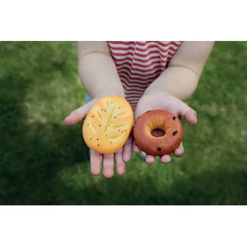 Breads of the World - Modern Teaching Aids NZ